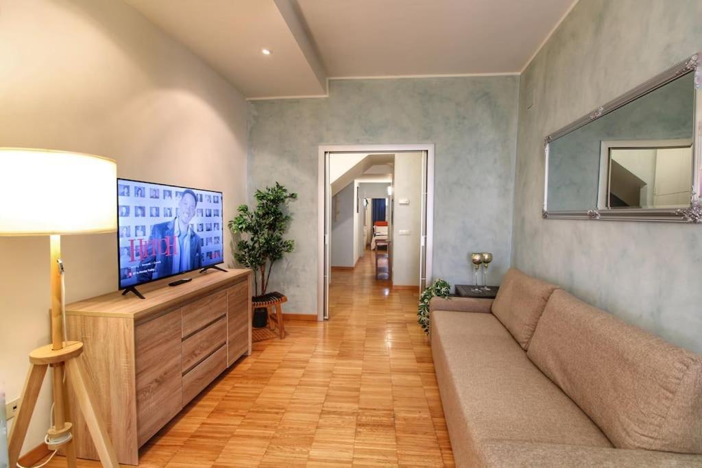 Paglia45 Apartment At Trastevere By Yourhost Roma Dış mekan fotoğraf